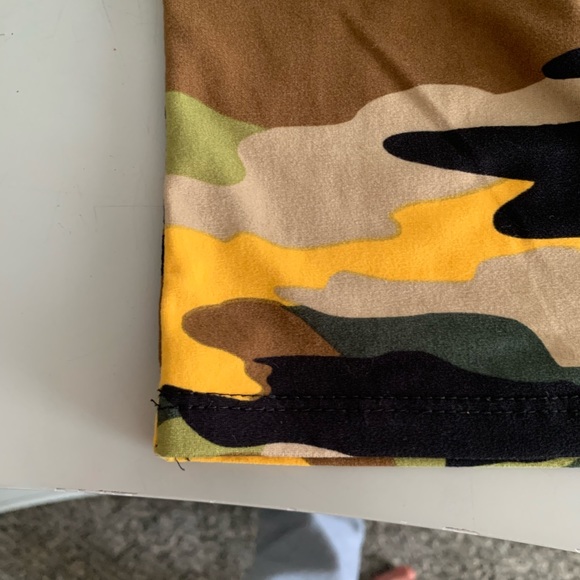 A cute camo skirt ❤️ - Picture 3 of 3